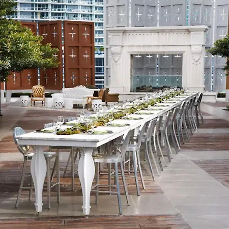 *W Icon Brickell- Luxury 2Br Highrise Corner Condo**-3